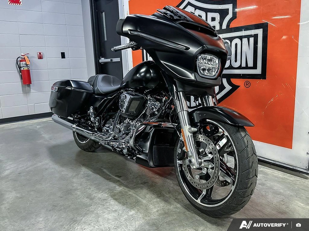 2024 Harley-davidson Street Glide alt