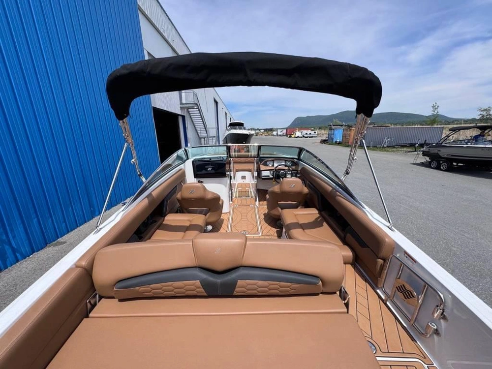 Four Winns Hd5 Mercruiser 6.2l / Bravo 3 2024 alt