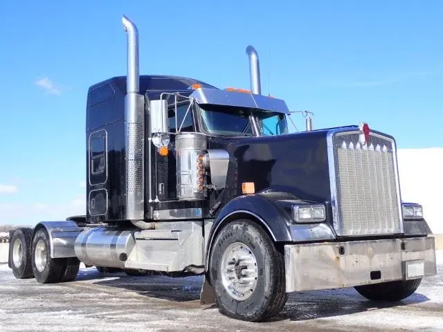 Kenworth W900 2022