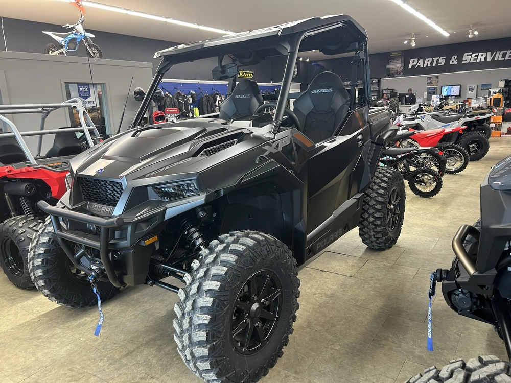 Polaris 2026 Polaris General Xp 1000 Ultimate - Super Graphite 2026 alt