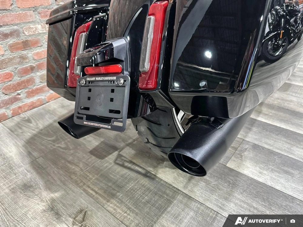 2026 Harley-davidson Road Glide alt
