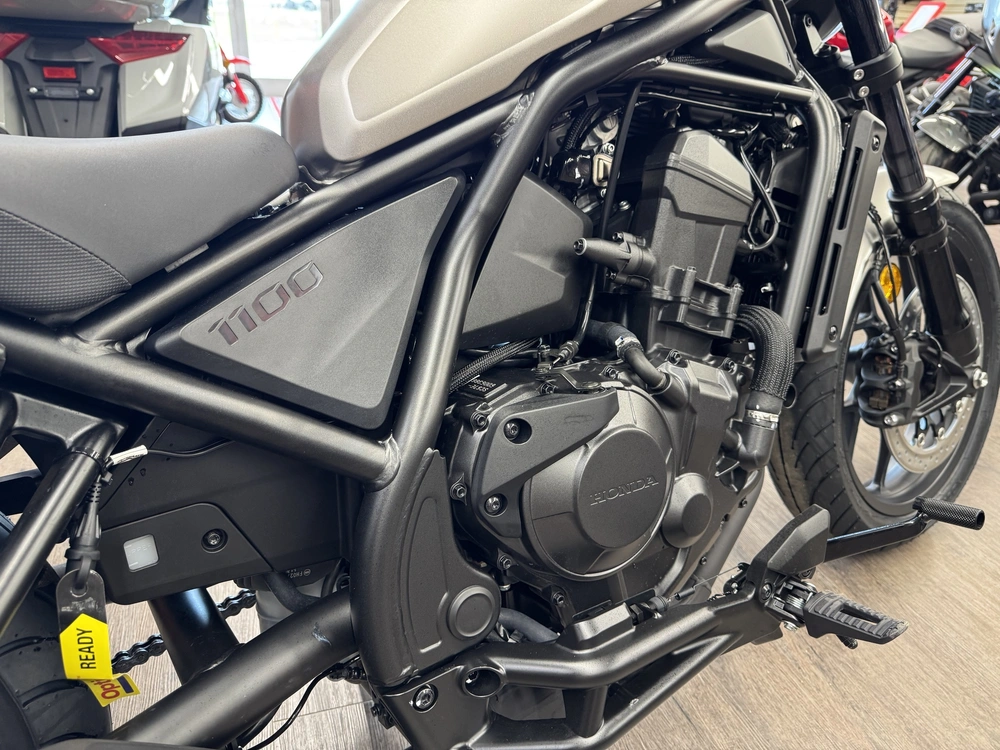 2026 Honda Rebel 1100 alt