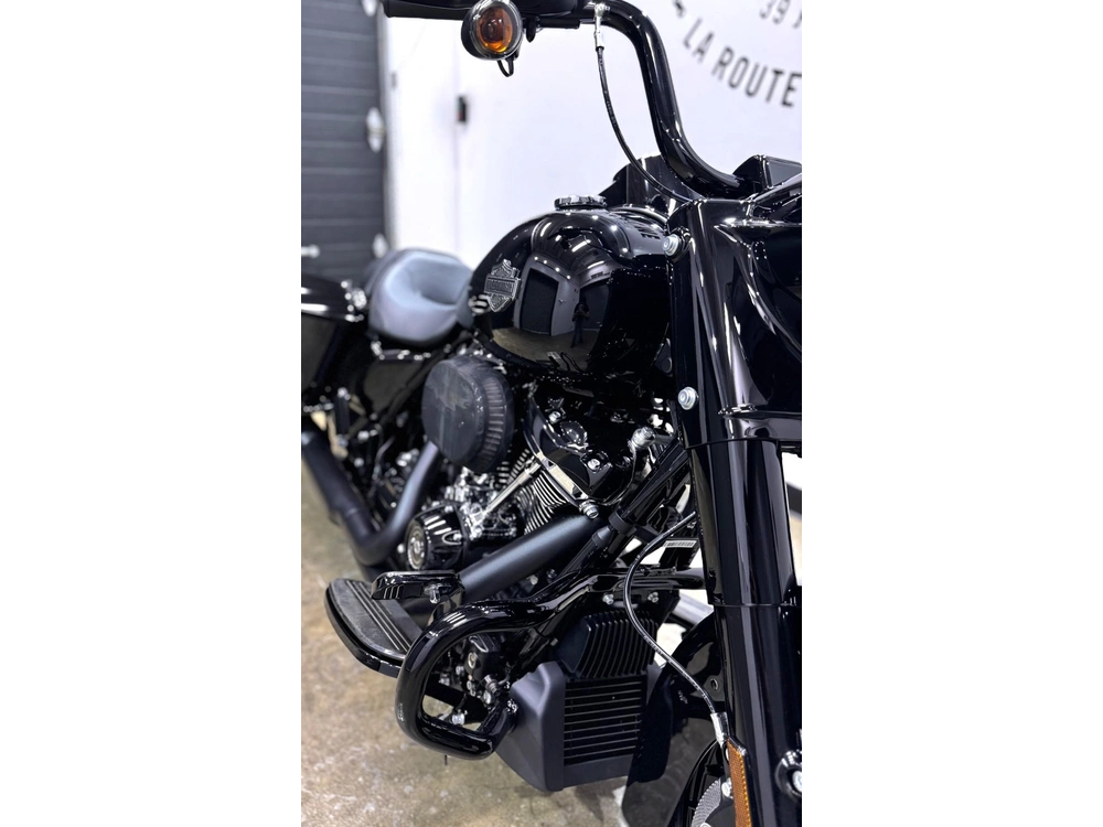 Harley-davidson Road King S Flhrxs 2025 alt