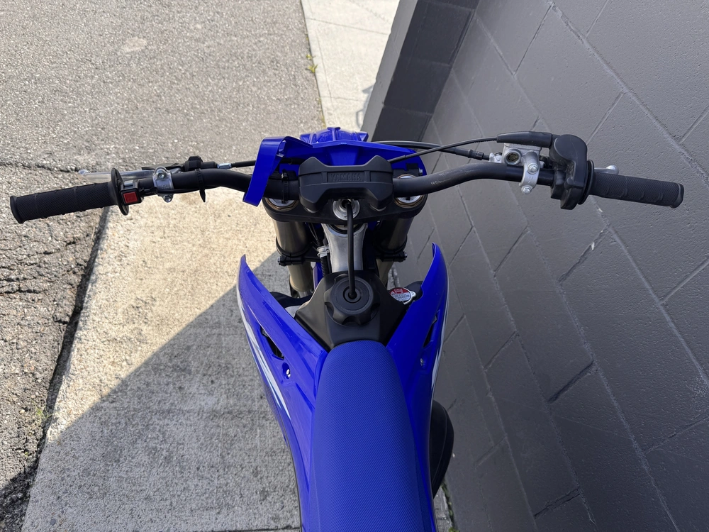 2025 Yamaha Yz250x alt