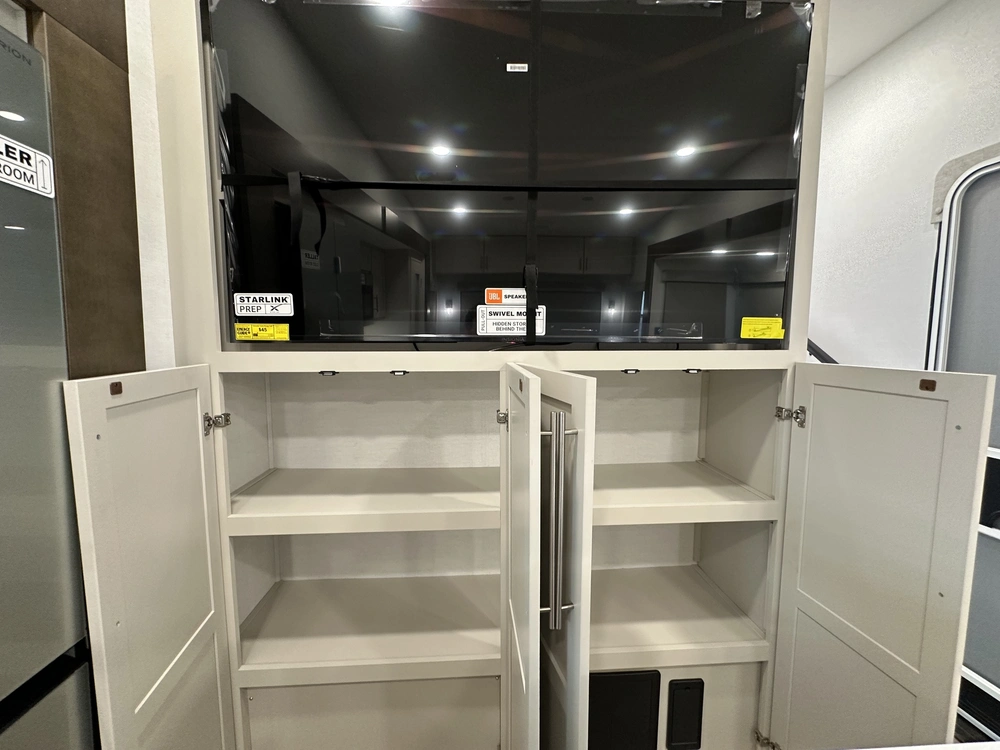 2026 Alliance Rv Avenue 25rl alt
