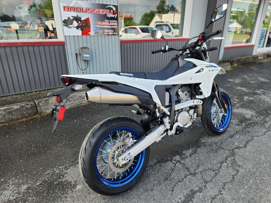 2025 Suzuki Dr-z4sm alt
