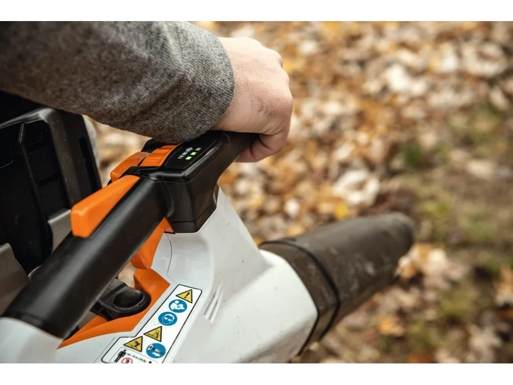 2026 Stihl Bga 200 alt