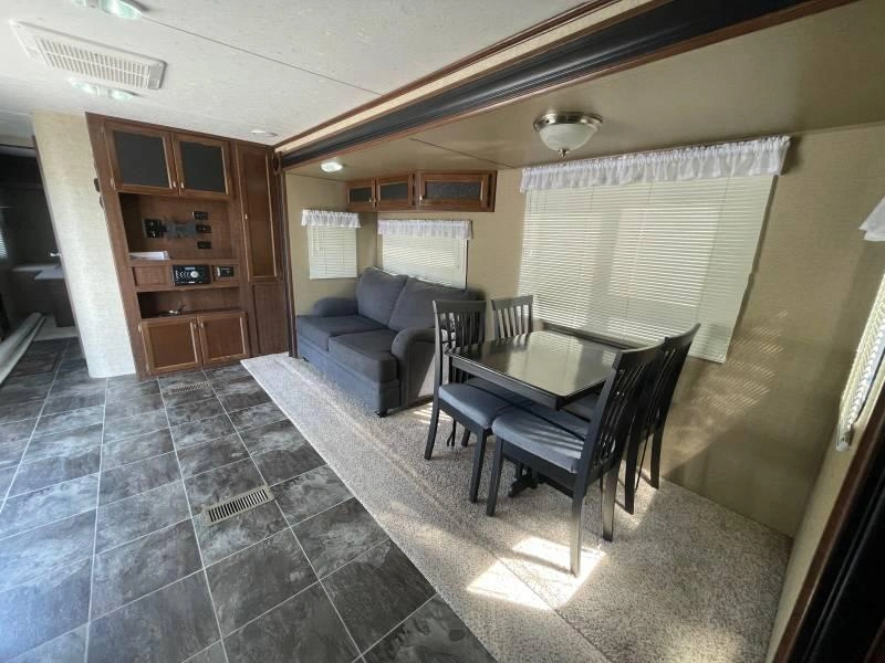 Keystone Rv Hideout 30fkds 2015 alt
