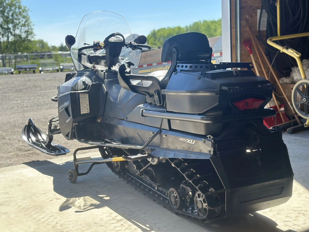 Ski-doo Expedition Se 1200 2017 alt