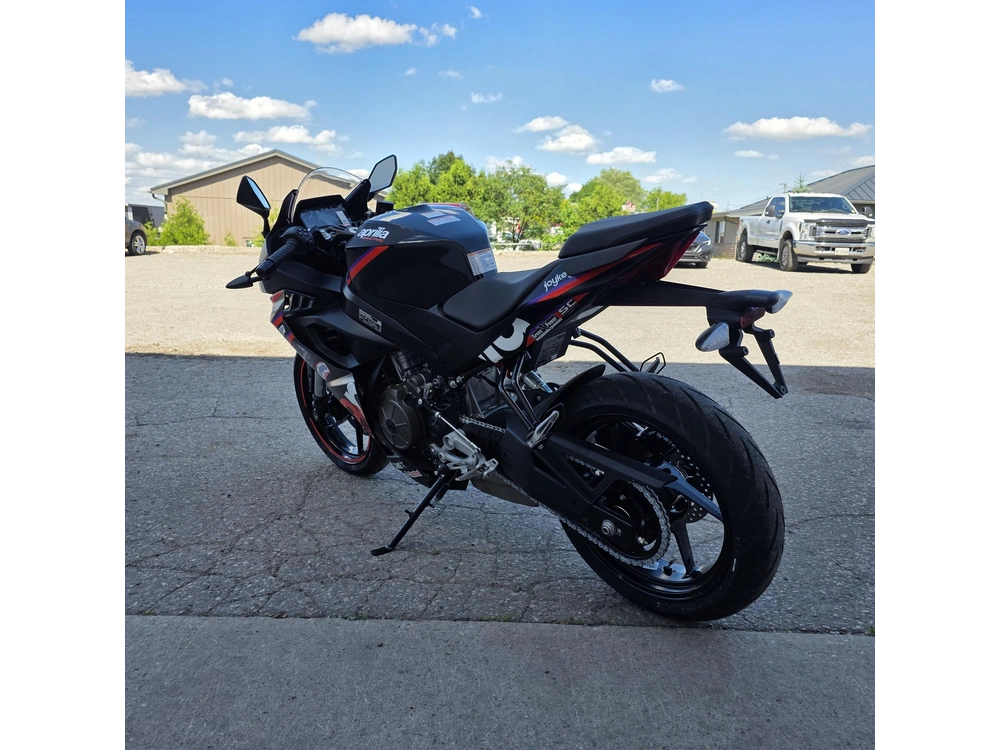 2026 Aprilia Rs 457 Gp Replica alt