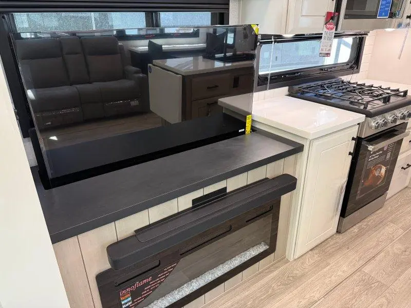 2027 Jayco Pinnacle