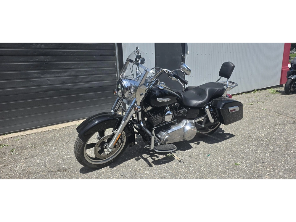 Harley-davidson Dyna Switchback 2015 alt