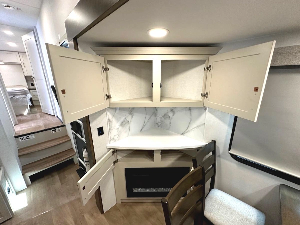 2026 Alliance Rv Avenue 25rl alt