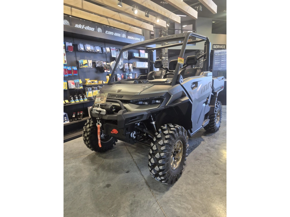 2026 Can-am Defender X Mr Hd11 With Half Doors Loft Green Satin alt