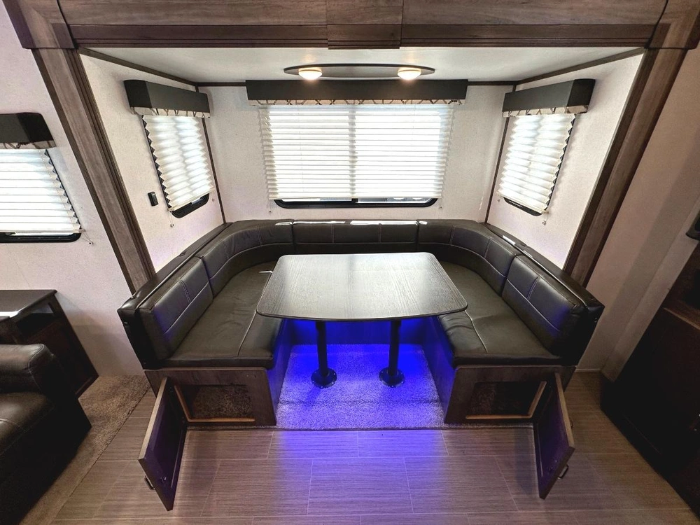 2020 Keystone Rv Passport Ultra-lite Gt Series 2521rl alt