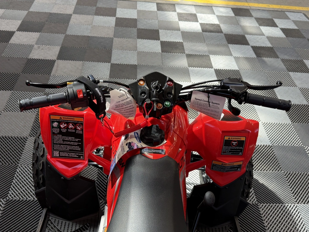 2026 Polaris Outlaw® 110 Efi alt
