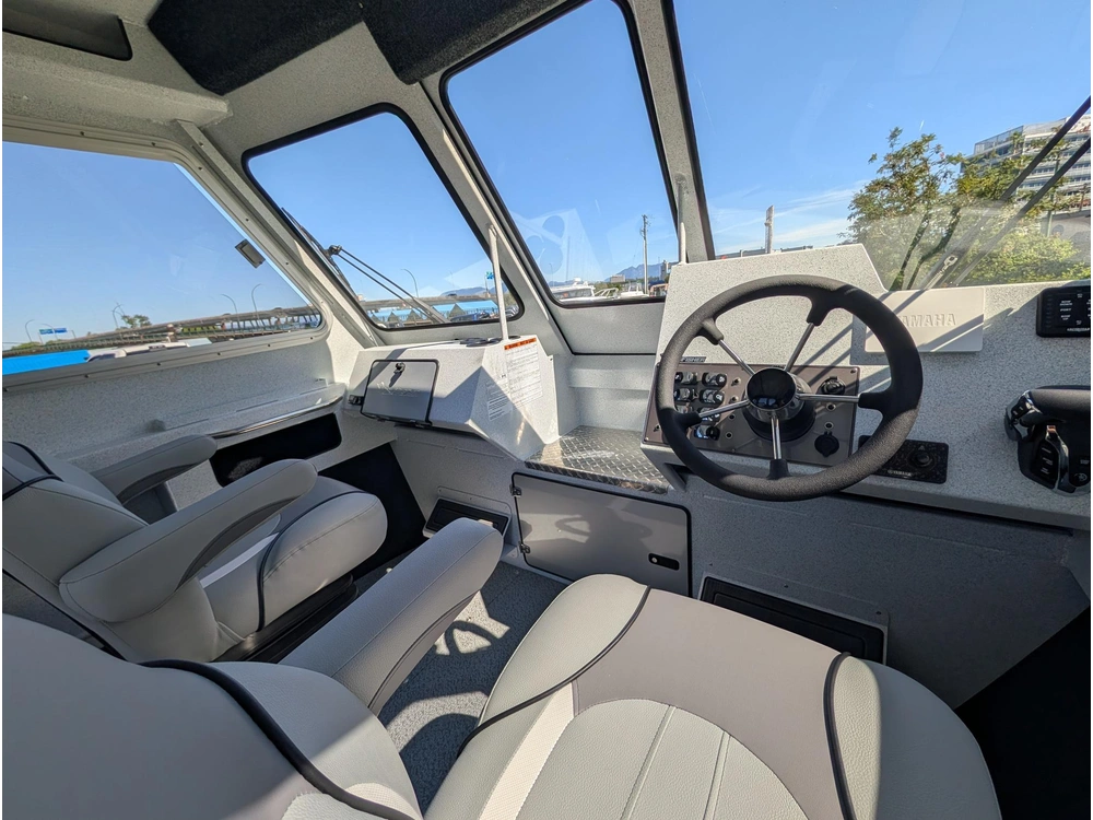 2026 Kingfisher 2225 Escape Ht alt