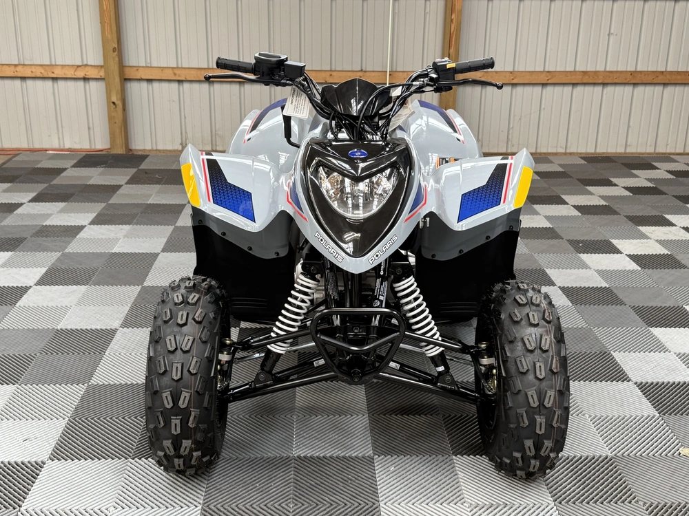 2026 Polaris Phoenix 200 alt