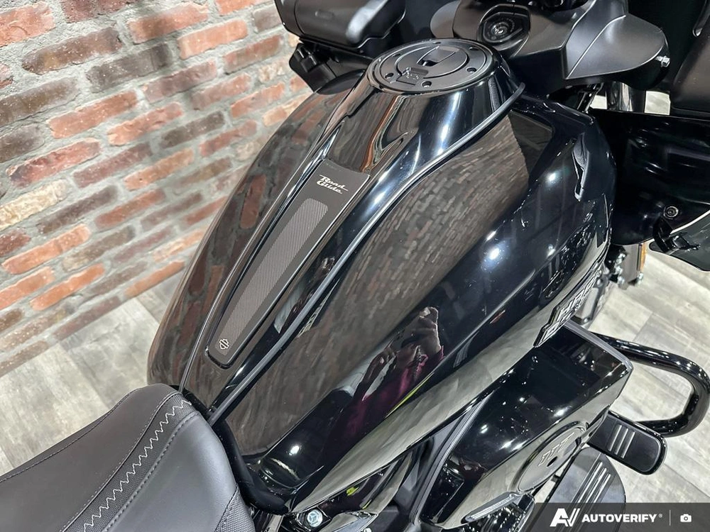 2026 Harley-davidson Road Glide alt