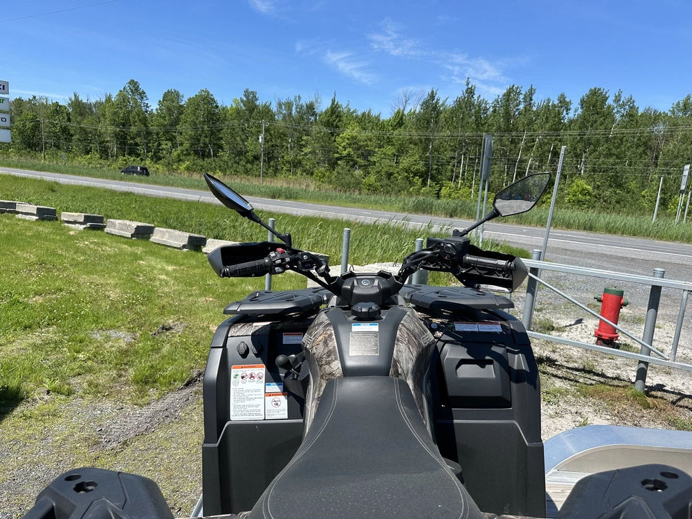 2026 Cfmoto Cforce 600 alt