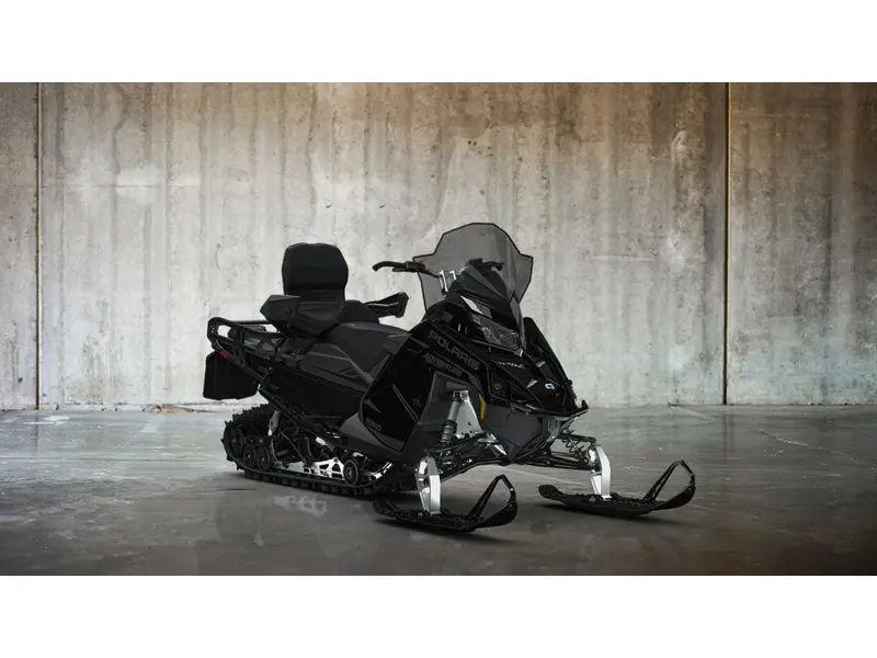 2027 Polaris 650 VOY ADV ULT BLACK