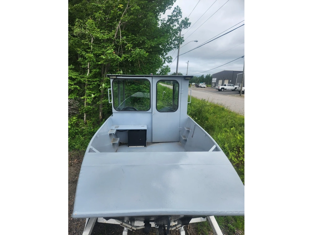 2020 Other 18 Ft Cabin alt