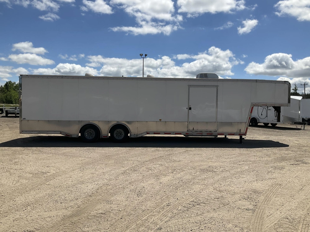 2021 Cargo Express 8.5x30 + 8' Gooseneck Pro-gt Race Trailer alt