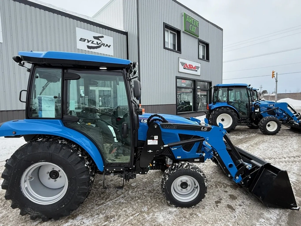 None Ls Tractor Mt242he – 42hp alt