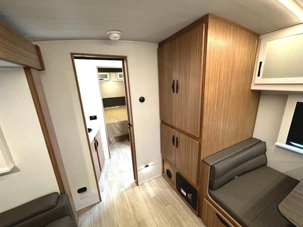 2025 Keystone Rv Passport Sl Super-lite Series 2450rk alt
