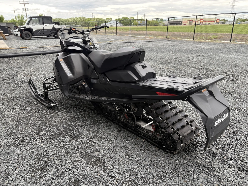 2023 Ski-doo Renegade X 900 Ace Turbo R Ripsaw 1.25" E.s. alt