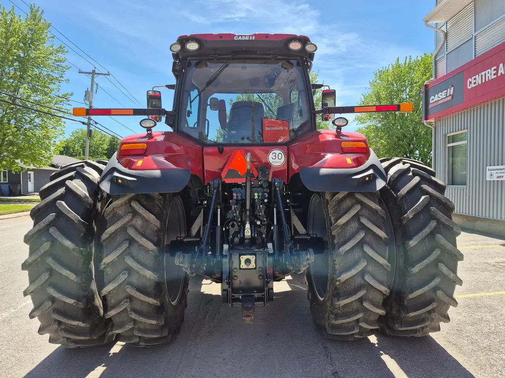 2021 Case IH Magnum 240 CVT