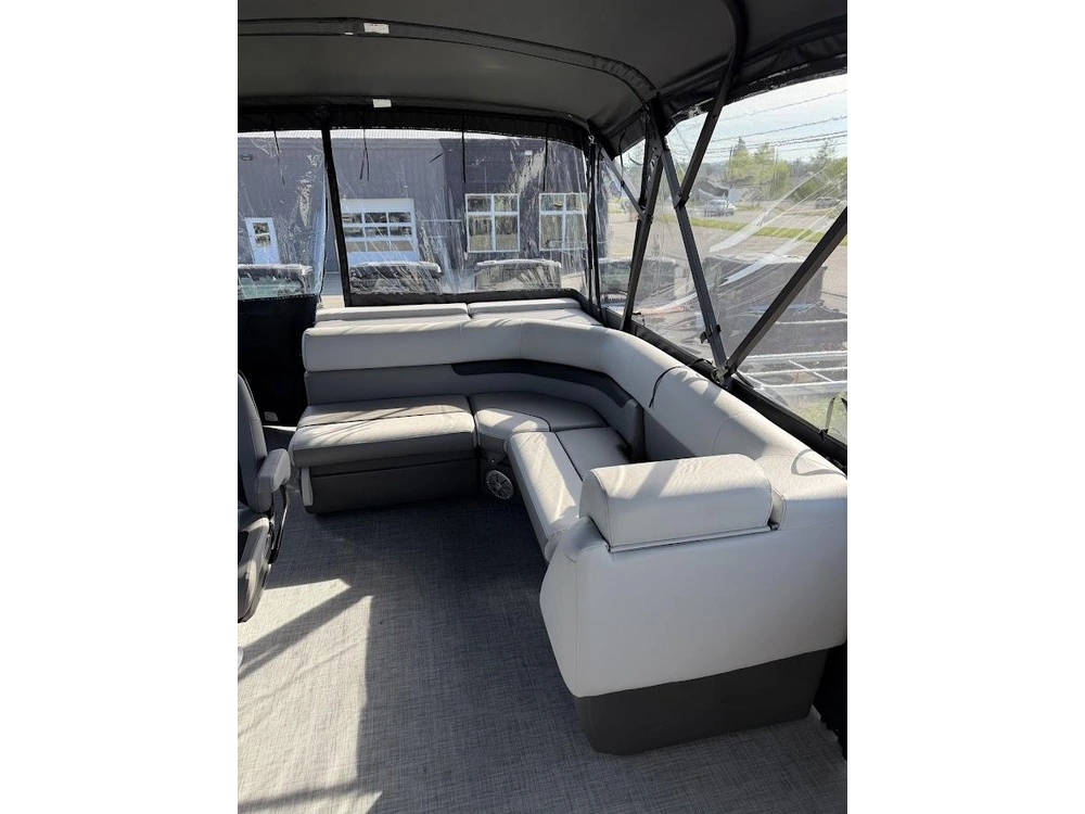 Princecraft Vectra 21l 2026 alt