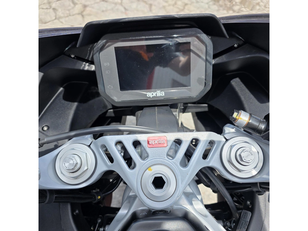 2025 Aprilia Rs 457 alt