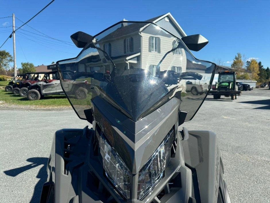 Polaris 650 Titan Adventure 155 Chenille 20x155x1.5 Écran 7s 2025 alt