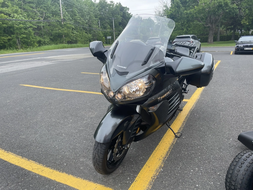 Kawasaki Concours 14 2013 alt