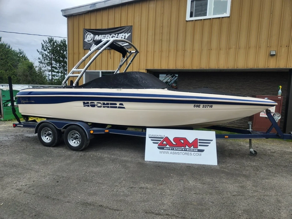 2001 Moomba Kamberra alt