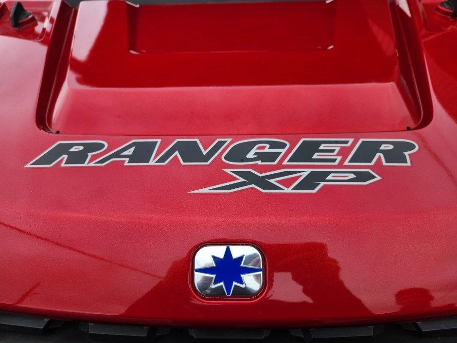 2025 Polaris Ranger Crew Xp 1000 Premium Rouge Coucher De Soleil alt