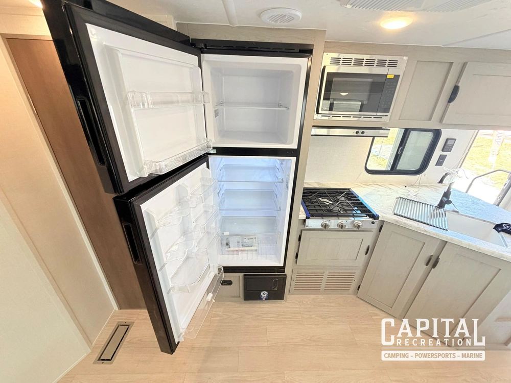 2026 Coachmen Clipper 292tb alt