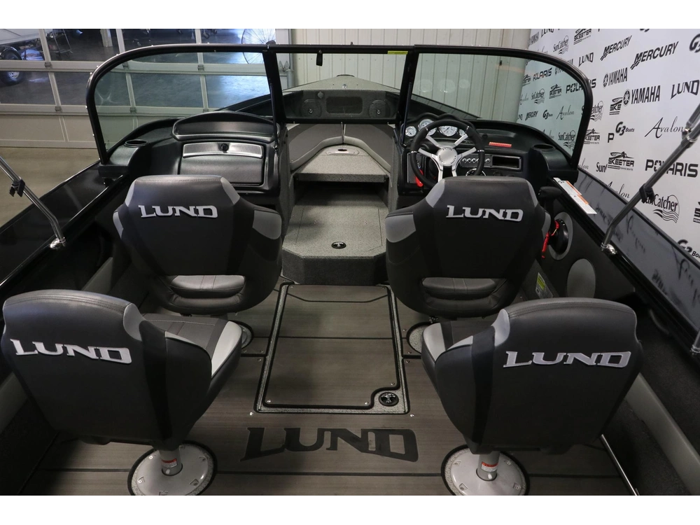 2023 Lund 1875 Crossover Xs alt