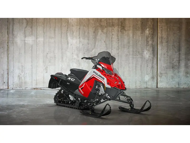 Polaris 850 INDY XC 137 RED 2027