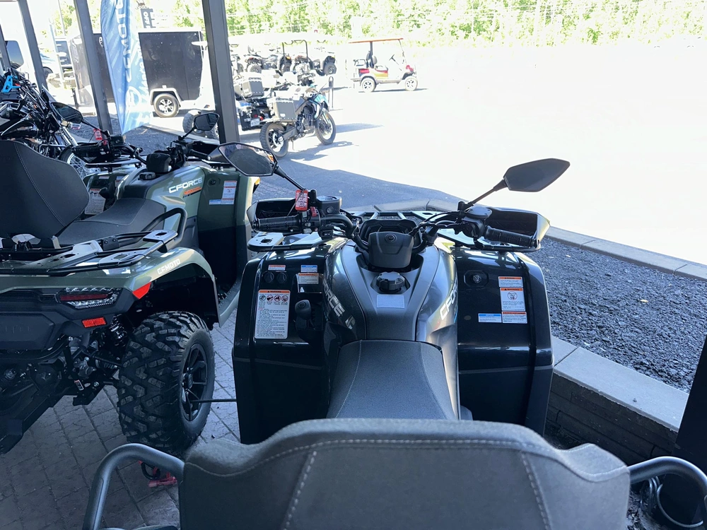 2026 Cfmoto Cforce 400 Touring Noir alt