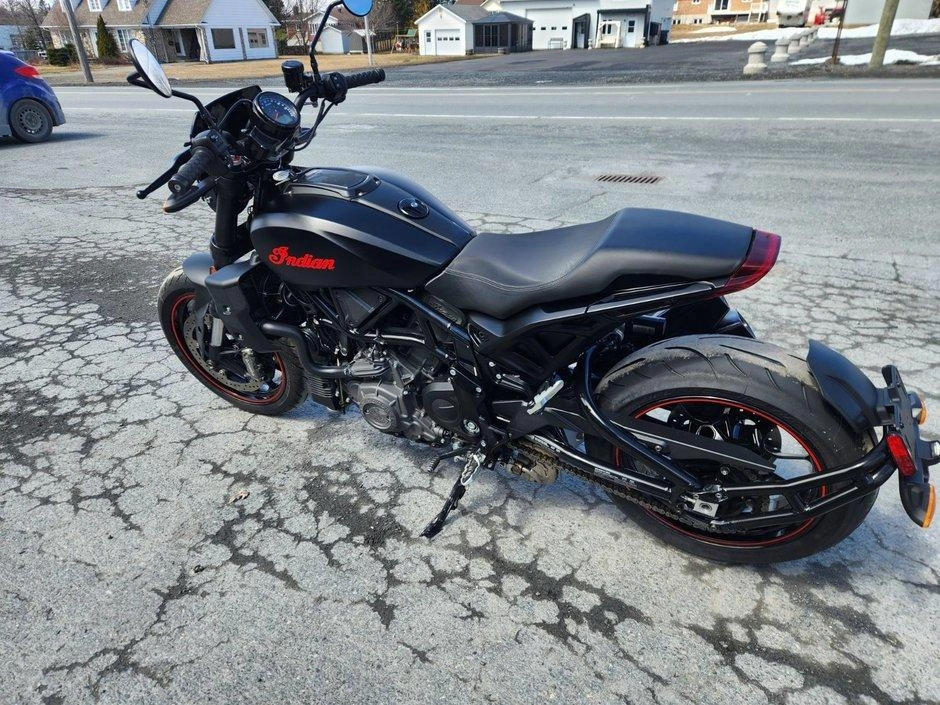 Indian Motorcycle Ftr 2022 alt