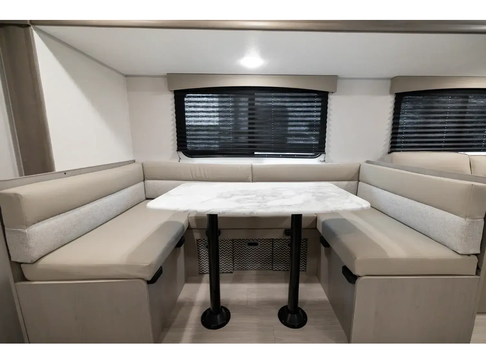2026 Coachmen Clipper 262dbs alt