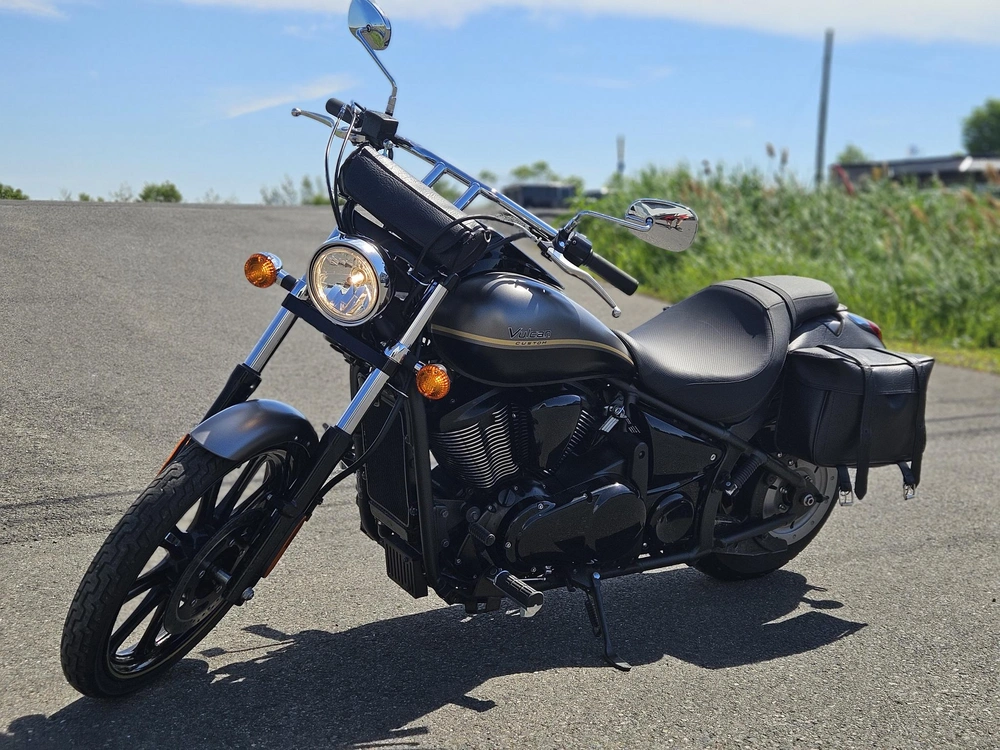 Kawasaki Vulcan 900 Custom 2020 alt