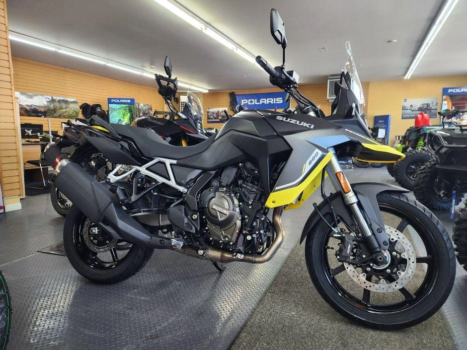 Suzuki V-strom 800 2026 alt