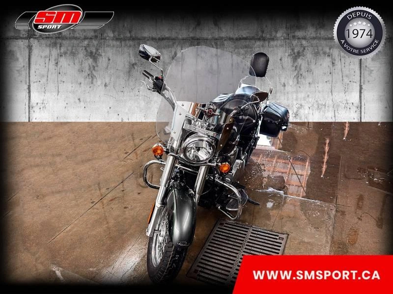 Kawasaki Vulcan Classic 900 2017 alt