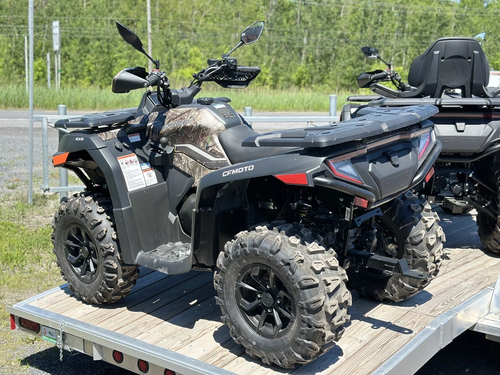 2026 Cfmoto Cforce 600 alt