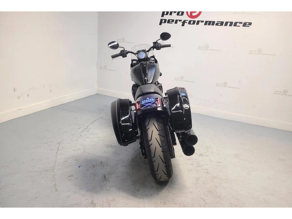 Indian Motorcycle Sport Chief Abs 2023 alt