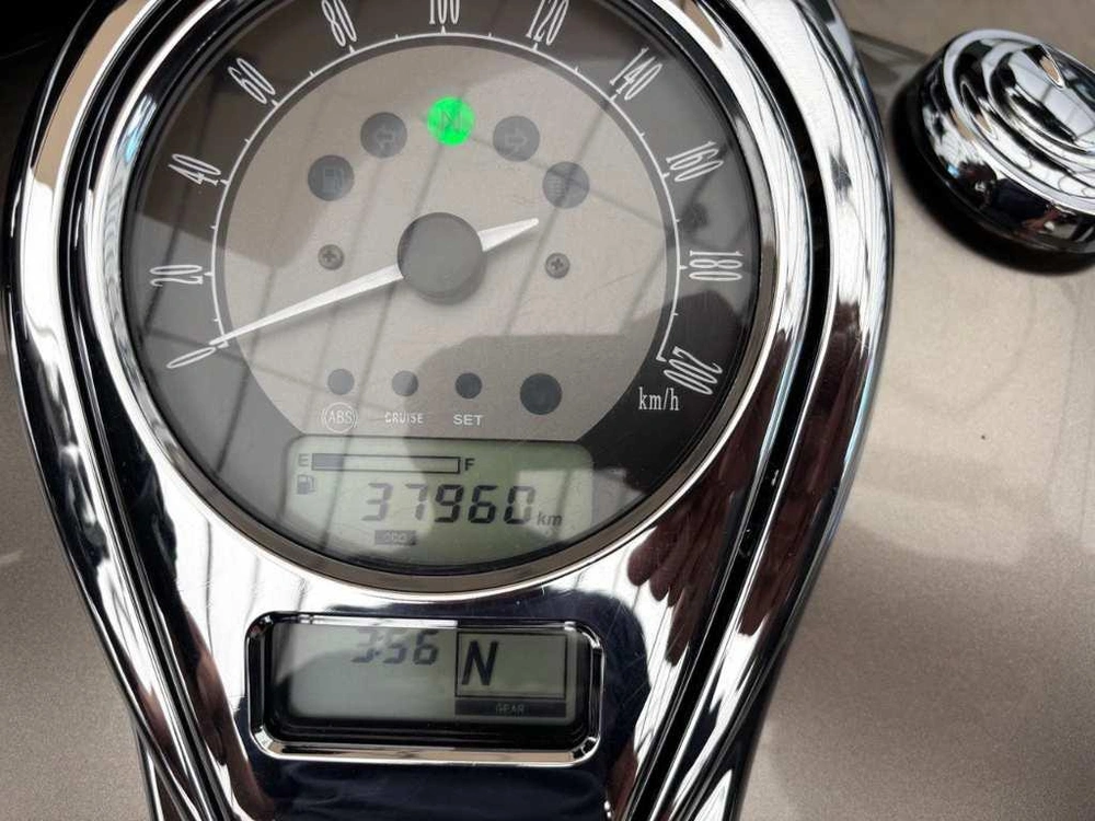 Kawasaki Vulcan Nomad 1700 2014 alt