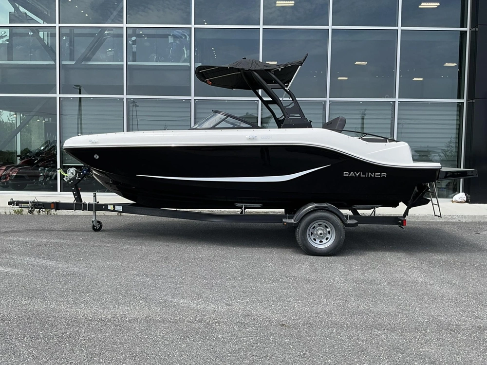 2025 Bayliner D20i alt